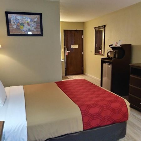 Econo Lodge North Sioux Falls Ngoại thất bức ảnh