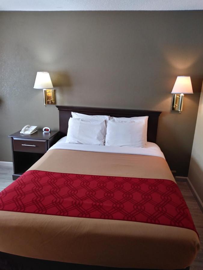 Econo Lodge North Sioux Falls Ngoại thất bức ảnh