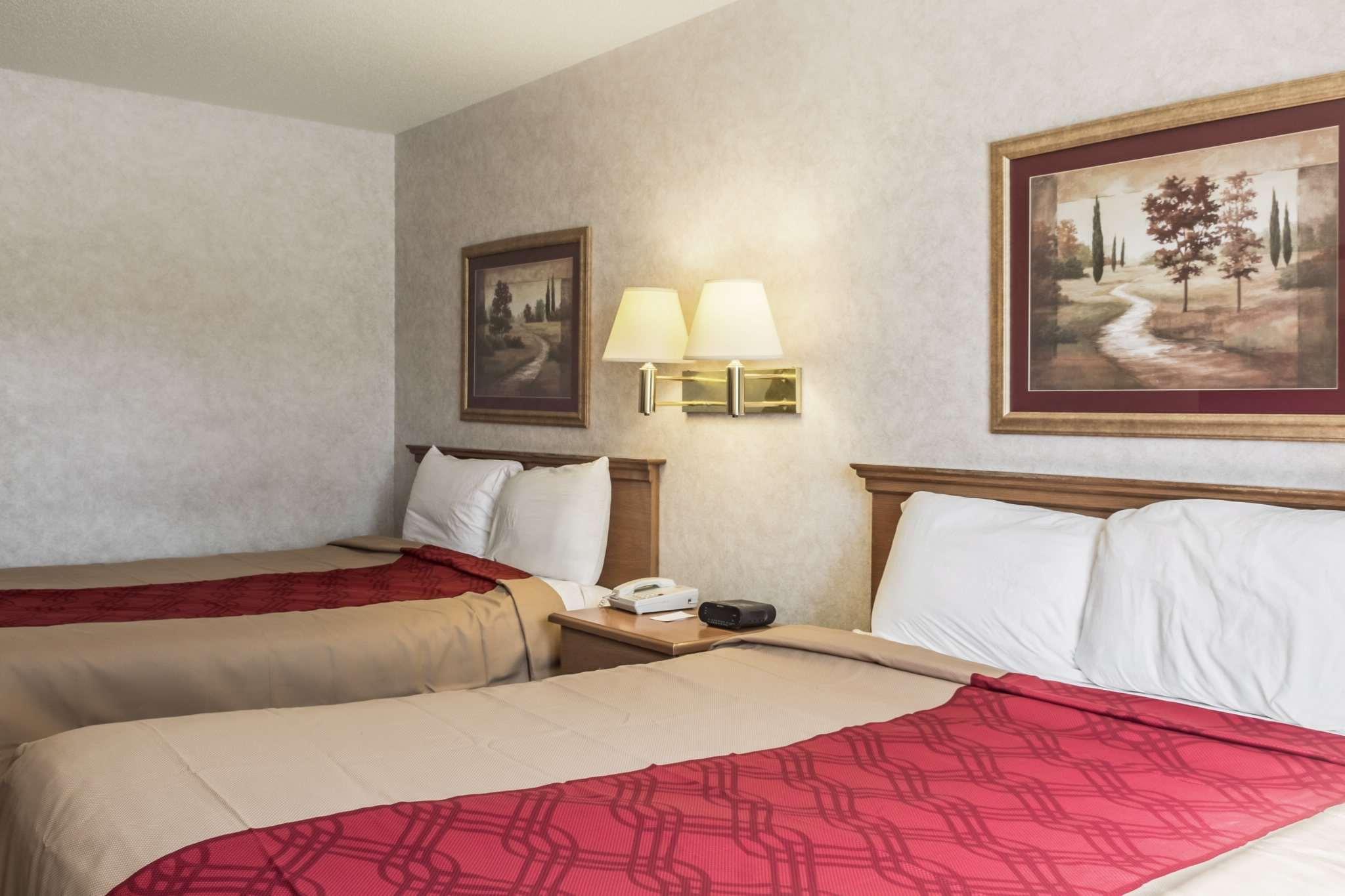 Econo Lodge North Sioux Falls Ngoại thất bức ảnh
