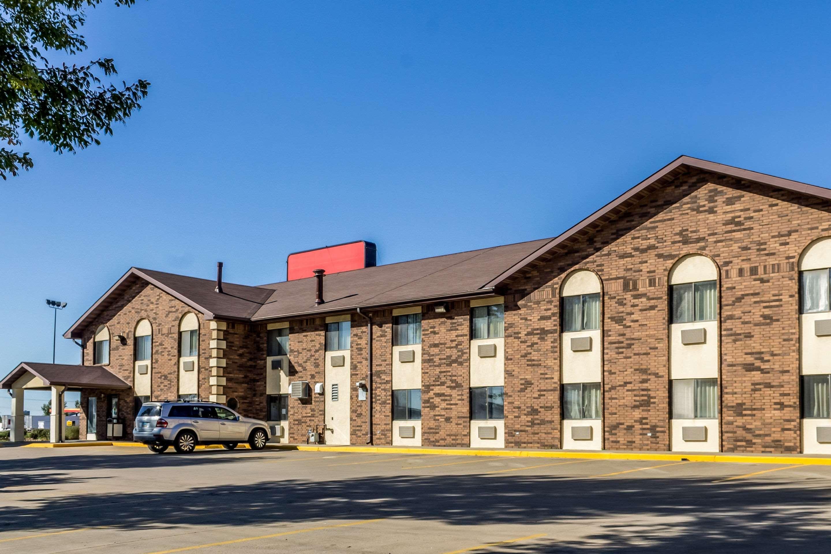 Econo Lodge North Sioux Falls Ngoại thất bức ảnh