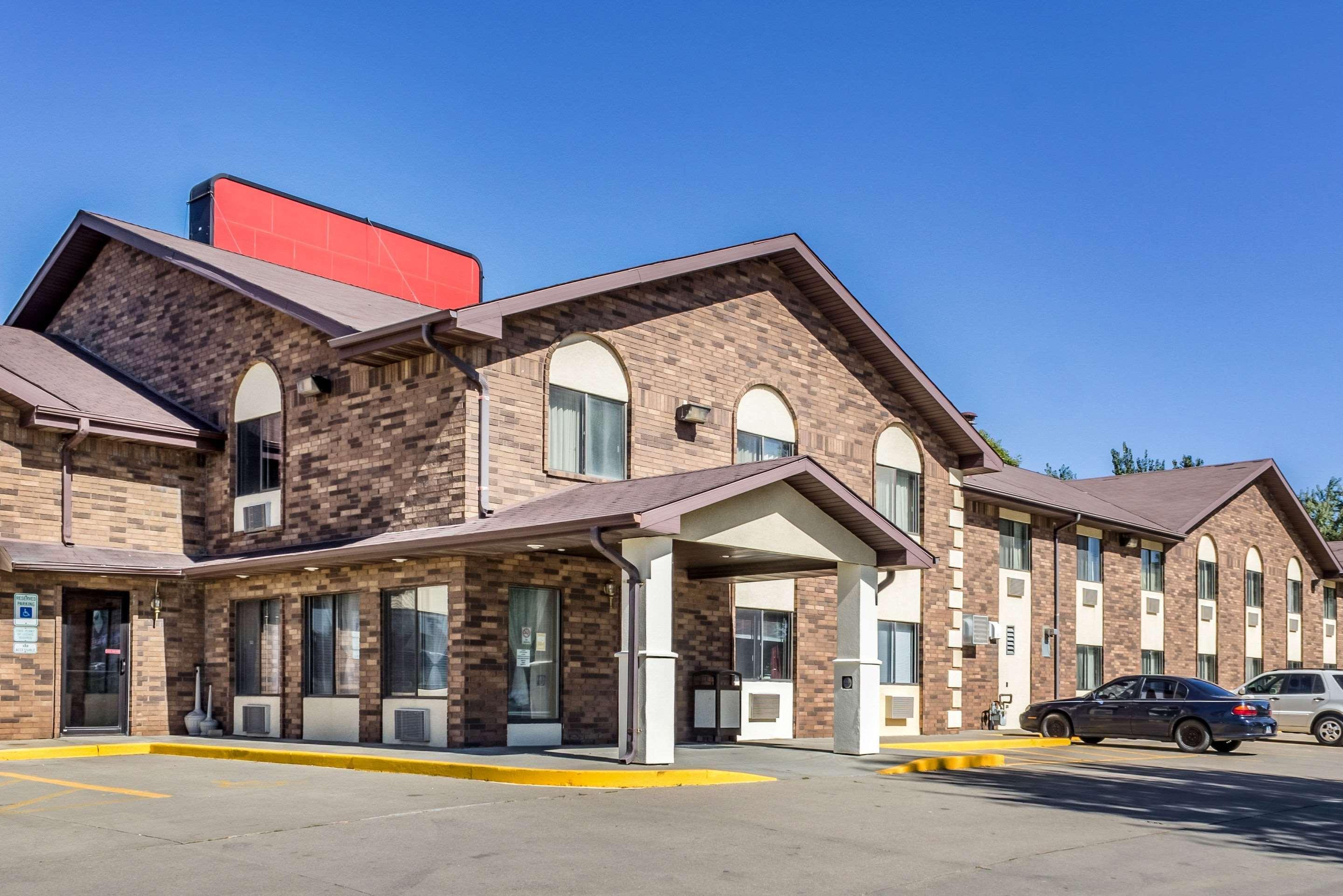 Econo Lodge North Sioux Falls Ngoại thất bức ảnh