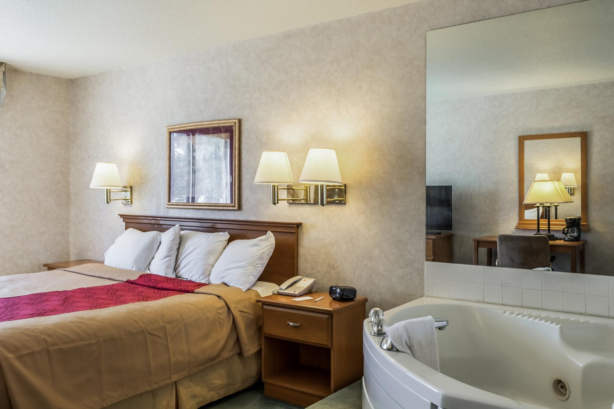 Econo Lodge North Sioux Falls Ngoại thất bức ảnh